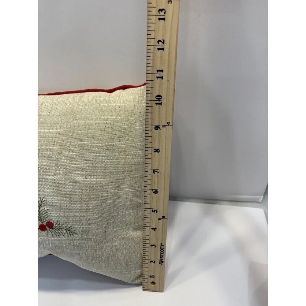 Pillow Perfect Holiday Cardinal Christmas Rectangular Linen Blend Pillow 17
